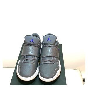 Jordan J23 Gray/Grape Concord